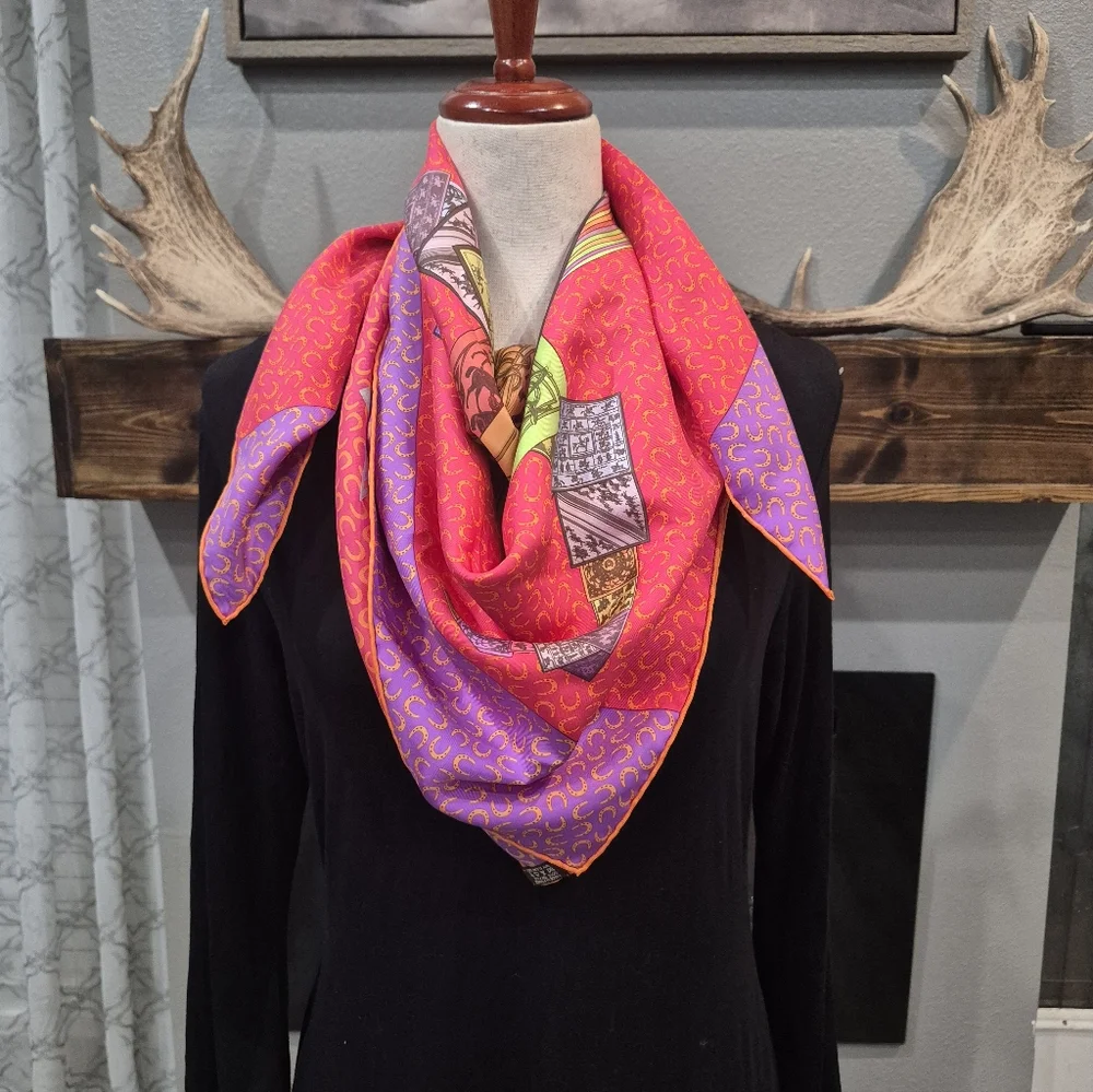 Hermes Silk Scarf Carre 90, A Cheval Sur Mon, Authentic In Excellent Condition - Picture 6 of 10